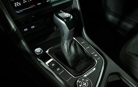 Volkswagen Tiguan II, 2021 год, 2 799 777 рублей, 18 фотография