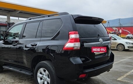 Toyota Land Cruiser Prado 150 рестайлинг 2, 2015 год, 3 250 000 рублей, 5 фотография