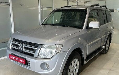 Mitsubishi Pajero IV, 2013 год, 1 899 000 рублей, 1 фотография