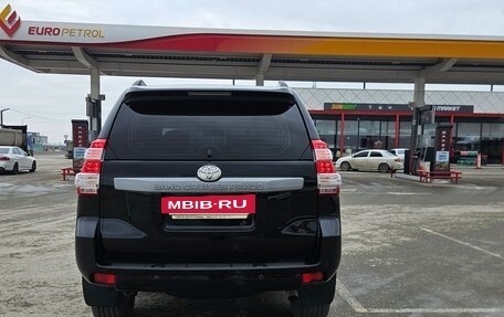 Toyota Land Cruiser Prado 150 рестайлинг 2, 2015 год, 3 250 000 рублей, 9 фотография