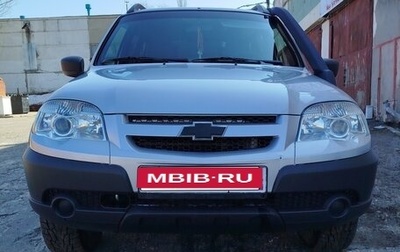 Chevrolet Niva I рестайлинг, 2017 год, 850 000 рублей, 1 фотография