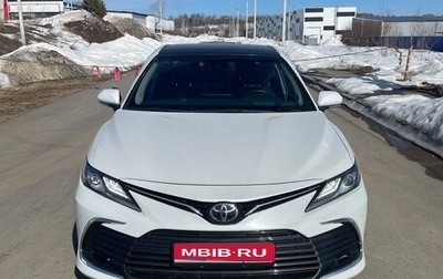 Toyota Camry, 2023 год, 3 900 000 рублей, 1 фотография