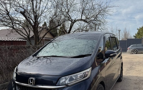 Honda Freed II, 2019 год, 1 475 000 рублей, 1 фотография