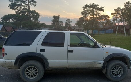 Chevrolet Blazer II рестайлинг, 1997 год, 250 000 рублей, 3 фотография