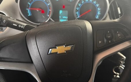 Chevrolet Cruze II, 2013 год, 920 000 рублей, 10 фотография