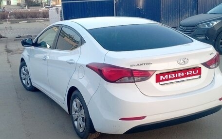 Hyundai Elantra V, 2014 год, 1 000 000 рублей, 4 фотография