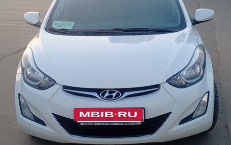 Hyundai Elantra V, 2014 год, 1 000 000 рублей, 2 фотография