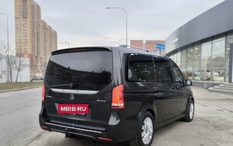 Mercedes-Benz V-Класс, 2019 год, 5 250 000 рублей, 4 фотография