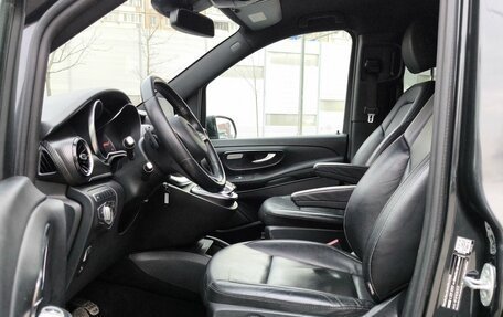 Mercedes-Benz V-Класс, 2019 год, 5 250 000 рублей, 14 фотография