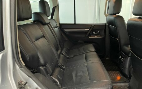 Mitsubishi Pajero IV, 2013 год, 1 899 000 рублей, 15 фотография