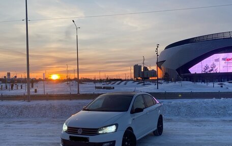 Volkswagen Polo VI (EU Market), 2017 год, 1 500 000 рублей, 2 фотография