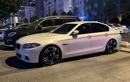 BMW 5 серия, 2013 год, 1 850 000 рублей, 2 фотография