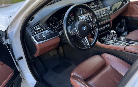 BMW 5 серия, 2013 год, 1 850 000 рублей, 6 фотография