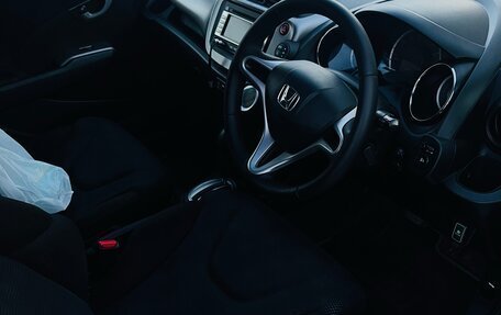 Honda Fit III, 2013 год, 750 000 рублей, 20 фотография