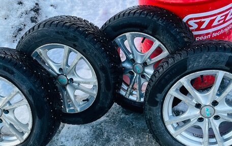 Honda Fit III, 2013 год, 750 000 рублей, 30 фотография