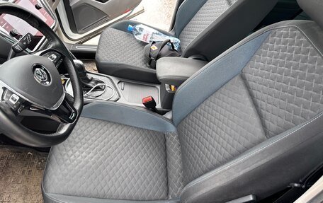 Volkswagen Tiguan II, 2020 год, 2 350 000 рублей, 11 фотография