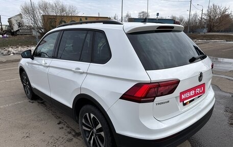 Volkswagen Tiguan II, 2020 год, 2 350 000 рублей, 6 фотография