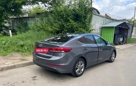 Hyundai Elantra VI рестайлинг, 2018 год, 1 550 000 рублей, 3 фотография