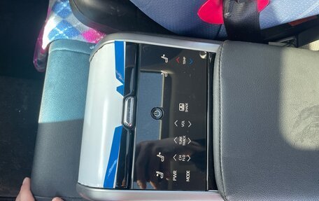 Toyota Camry, 2023 год, 3 900 000 рублей, 9 фотография