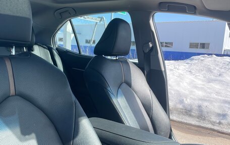 Toyota Camry, 2023 год, 3 900 000 рублей, 11 фотография