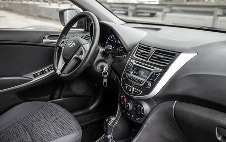 Hyundai Solaris II рестайлинг, 2016 год, 1 048 000 рублей, 31 фотография