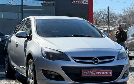 Opel Astra J, 2013 год, 749 000 рублей, 3 фотография
