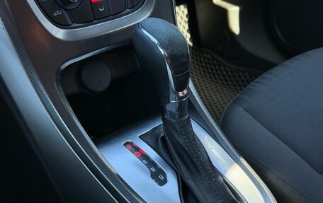 Opel Astra J, 2013 год, 749 000 рублей, 16 фотография