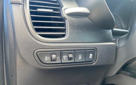 KIA Rio IV, 2018 год, 1 470 000 рублей, 18 фотография