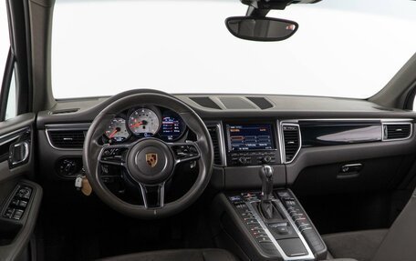 Porsche Macan I рестайлинг, 2015 год, 2 749 000 рублей, 6 фотография