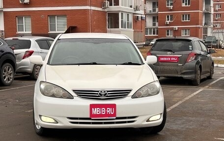 Toyota Camry V40, 2001 год, 785 000 рублей, 1 фотография