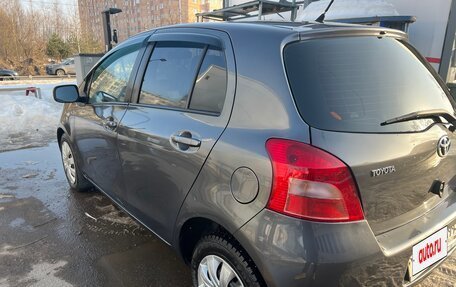 Toyota Yaris III рестайлинг, 2008 год, 600 000 рублей, 7 фотография