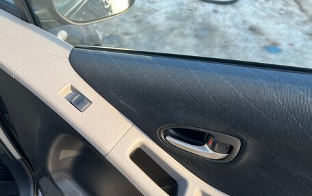 Toyota Yaris III рестайлинг, 2008 год, 600 000 рублей, 17 фотография