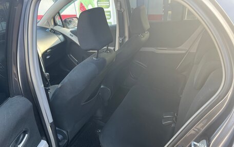 Toyota Yaris III рестайлинг, 2008 год, 600 000 рублей, 14 фотография