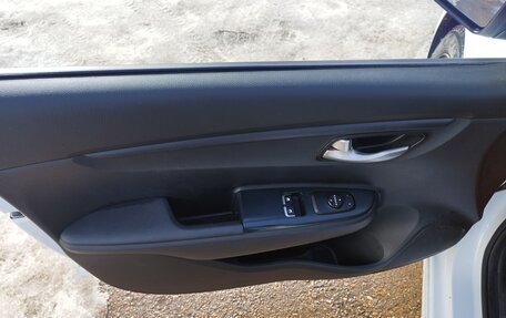 KIA Rio IV, 2020 год, 1 350 000 рублей, 10 фотография