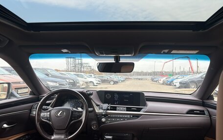 Lexus ES VII, 2021 год, 3 550 000 рублей, 5 фотография