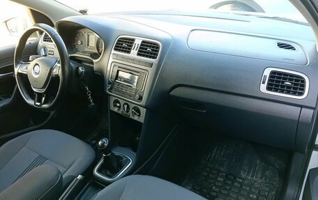 Volkswagen Polo VI (EU Market), 2016 год, 920 000 рублей, 9 фотография