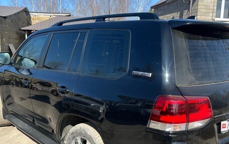 Toyota Land Cruiser 200, 2018 год, 7 000 000 рублей, 7 фотография