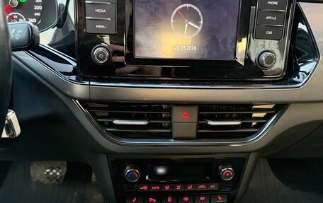 Volkswagen Polo VI (EU Market), 2021 год, 2 300 000 рублей, 8 фотография