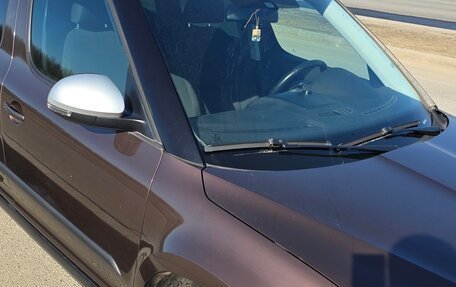 Skoda Yeti I рестайлинг, 2015 год, 1 560 000 рублей, 2 фотография