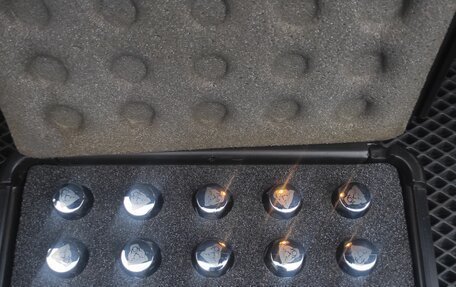 Jaguar XE I рестайлинг, 2016 год, 1 900 000 рублей, 36 фотография