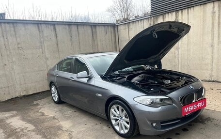 BMW 5 серия, 2011 год, 1 999 999 рублей, 6 фотография