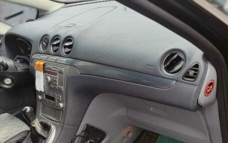 Ford Galaxy II, 2006 год, 850 000 рублей, 14 фотография