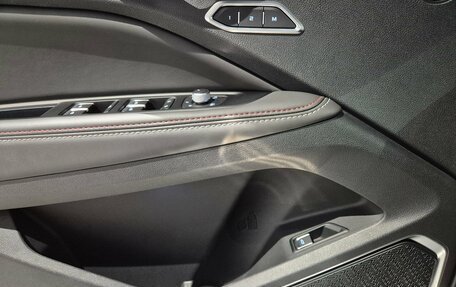 Geely Tugella FY11, 2022 год, 2 499 000 рублей, 16 фотография