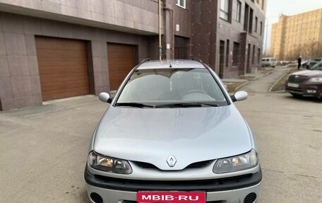 Renault Laguna III рестайлинг, 2008 год, 300 000 рублей, 1 фотография