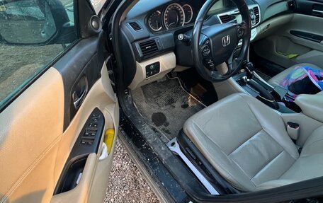 Honda Accord IX рестайлинг, 2013 год, 1 289 000 рублей, 5 фотография