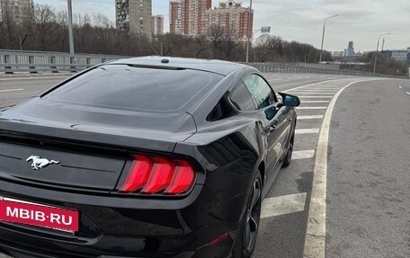 Ford Mustang VI рестайлинг, 2019 год, 3 100 000 рублей, 2 фотография