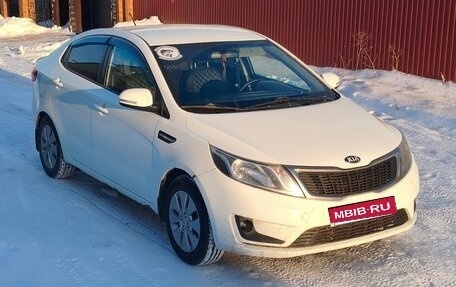 KIA Rio III рестайлинг, 2013 год, 700 000 рублей, 1 фотография