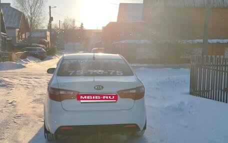 KIA Rio III рестайлинг, 2013 год, 700 000 рублей, 4 фотография