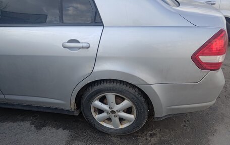 Nissan Tiida, 2005 год, 230 000 рублей, 3 фотография