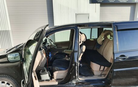 Nissan Liberty, 2002 год, 250 000 рублей, 3 фотография